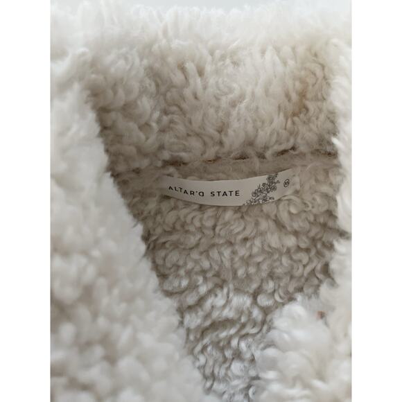 Altar d State Faux Fur Cropped Coat Women XS Tan Snow Winter Cozy Outdoor - Picture 2 of 11